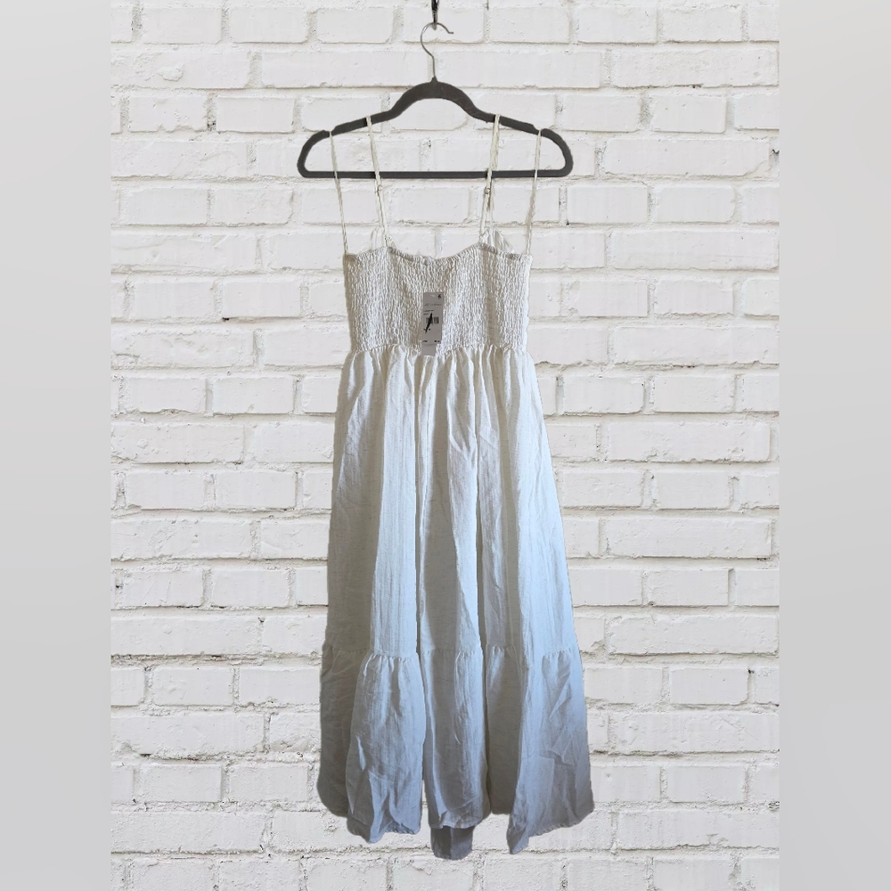 All In Favor Corset Bodice Textured Midi Dress 1️⃣ - Picture 4 of 7